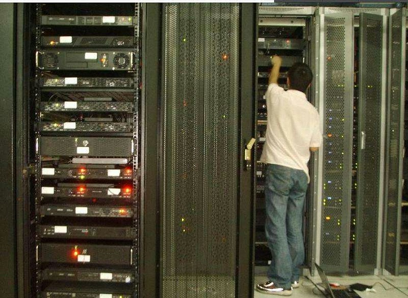 it運(yùn)維_移動 it運(yùn)維_it專業(yè)linux系統(tǒng)網(wǎng)絡(luò)運(yùn)維講師個人介紹