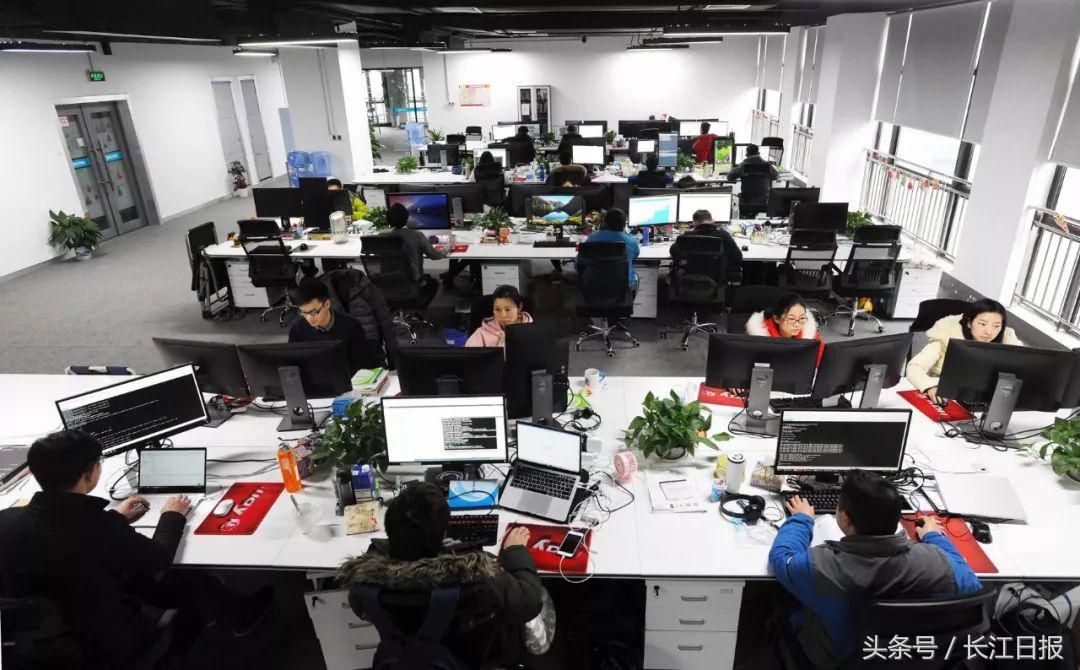 這家給小米、斗魚提供網絡安全服務的企業(yè)，“研發(fā)大腦”設在光谷